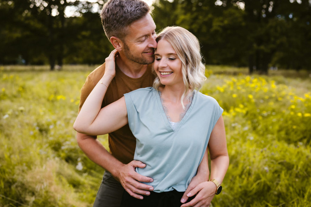 florian holl - hochzeitsfotograf florian holl fotograf engagement verlobung hochzeitspaar brautpaar heiraten goettingen kassel baunatal loewenhof Lohfelden 5